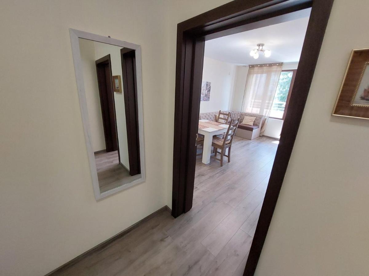 Апартаменти За Гости Делукс Burgas Exterior photo